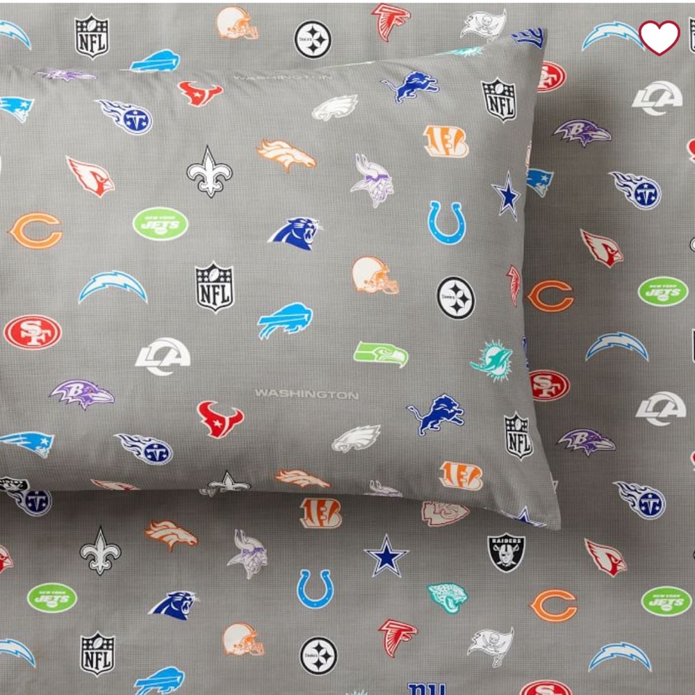 Brand new PB Teen NFL Brights sheet set - Twin